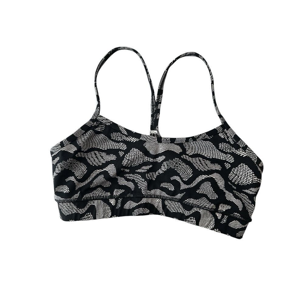 Lululemon Bra in Black/white Size 6 Sport Bra Athleisure Gym Outdoor